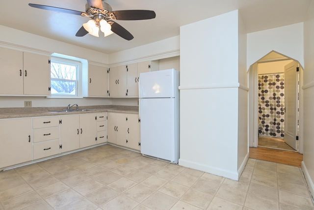 1715 W WISCONSIN AVENUE, Appleton, WI 54911