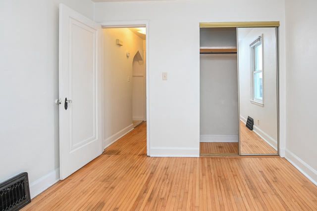 1715 W WISCONSIN AVENUE, Appleton, WI 54911