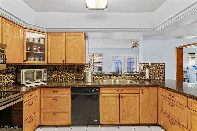 3680 7th AVE SW, Naples, FL 34117