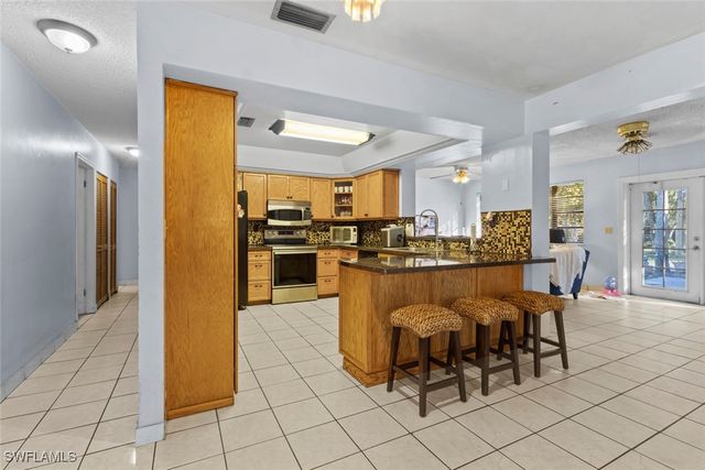 3680 7th AVE SW, Naples, FL 34117