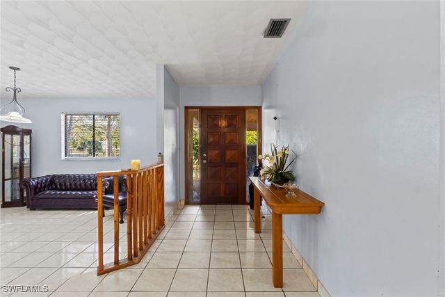 3680 7th AVE SW, Naples, FL 34117