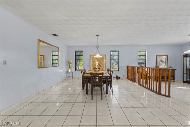 3680 7th AVE SW, Naples, FL 34117