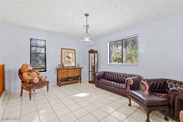 3680 7th AVE SW, Naples, FL 34117