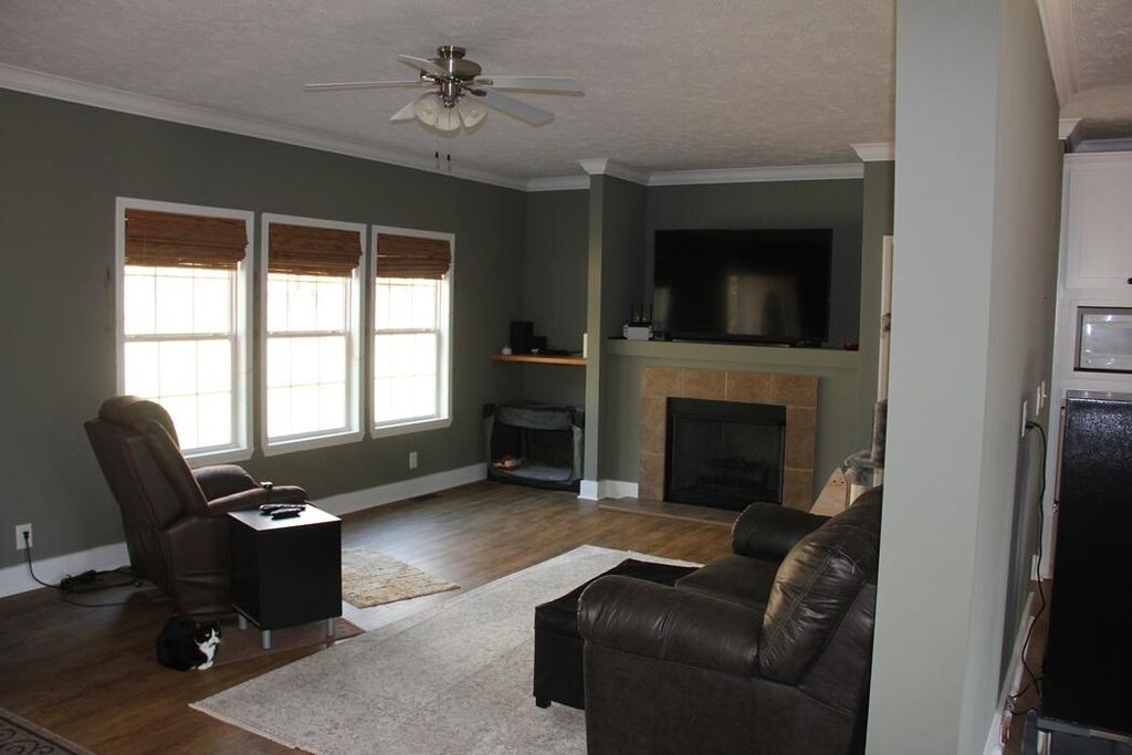 Image 23 of property listing at 6611 North Road, North, SC 29112