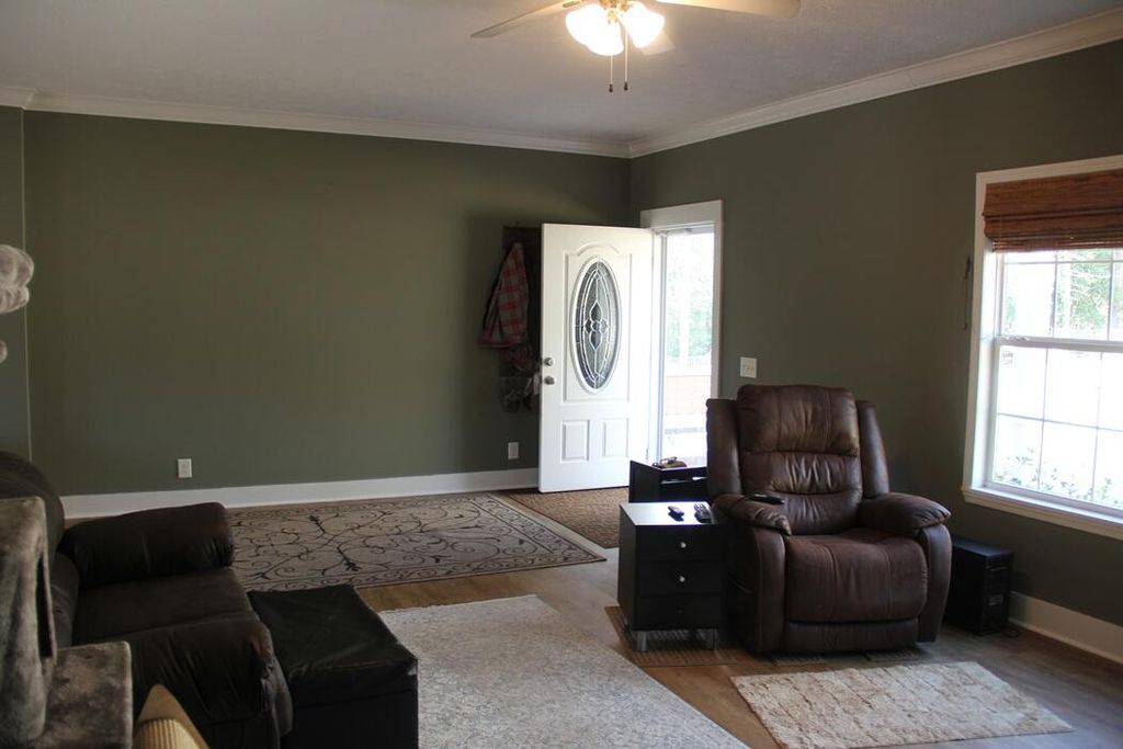 Image 29 of property listing at 6611 North Road, North, SC 29112