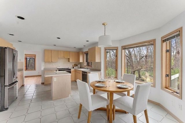 24 Samuel Drive, Iowa City, IA 52245