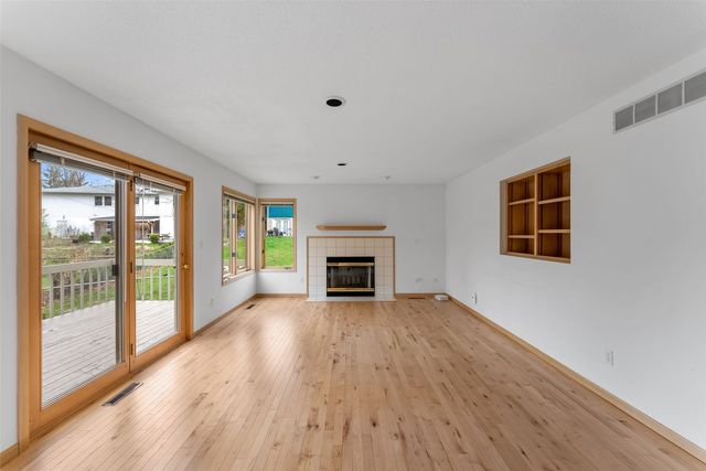 24 Samuel Drive, Iowa City, IA 52245
