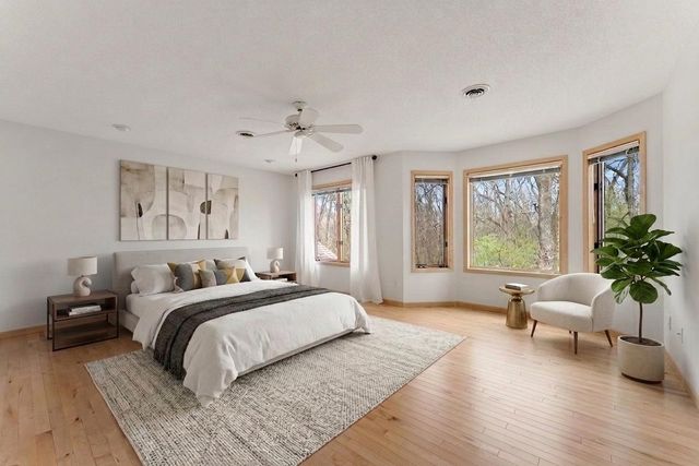 24 Samuel Drive, Iowa City, IA 52245