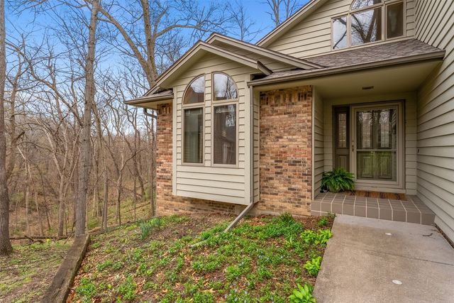 24 Samuel Drive, Iowa City, IA 52245