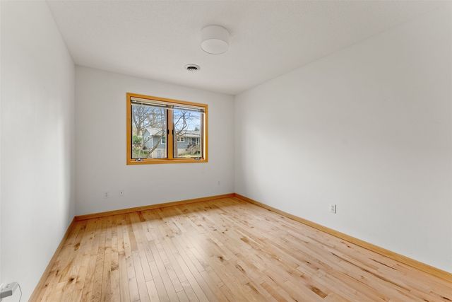 24 Samuel Drive, Iowa City, IA 52245