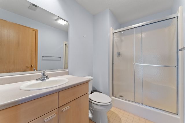 24 Samuel Drive, Iowa City, IA 52245