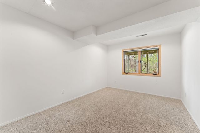 24 Samuel Drive, Iowa City, IA 52245