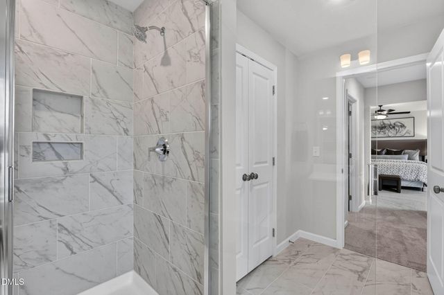 98 Knotts Loop, Lillington, NC 27546