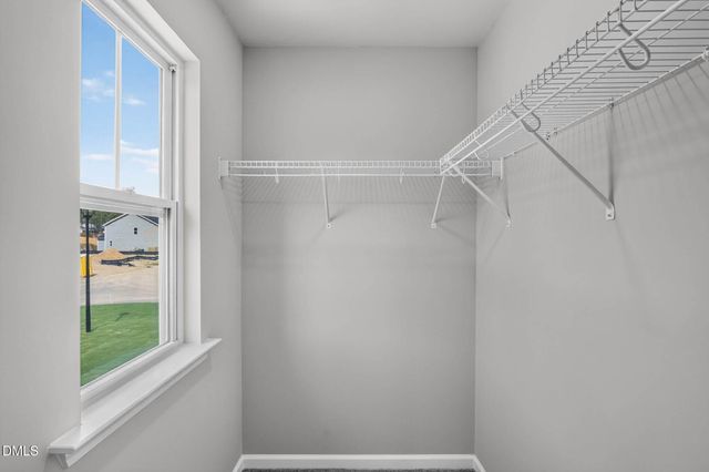 98 Knotts Loop, Lillington, NC 27546