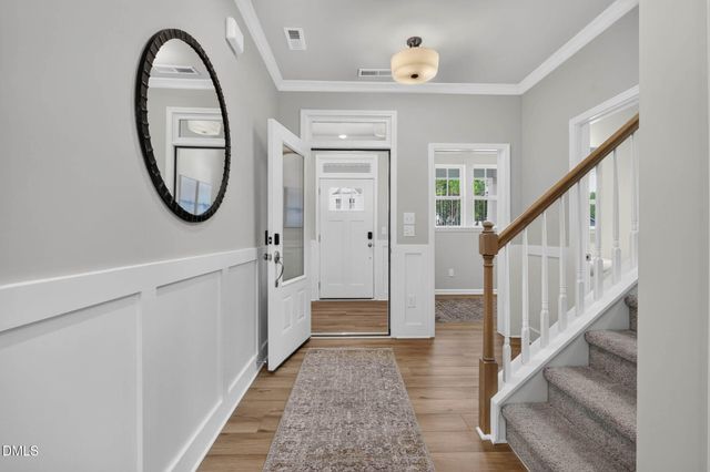 98 Knotts Loop, Lillington, NC 27546