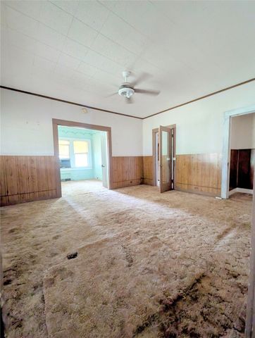 1000 N Morris Street, Gainesville, TX 76240