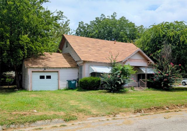 1000 N Morris Street, Gainesville, TX 76240