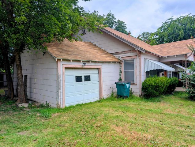 1000 N Morris Street, Gainesville, TX 76240