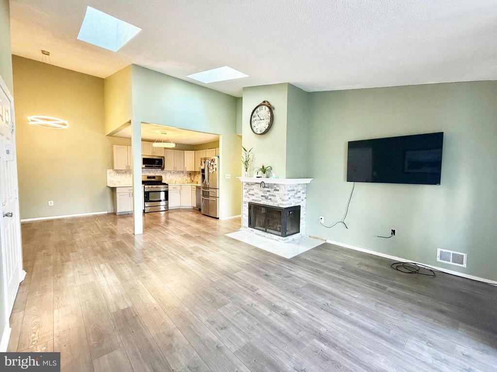 21 JOYNER CT, LAWRENCE TWP, NJ 08648 — photo 4