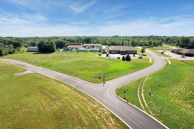 1575 S Feather Rock Drive, Crown Point, IN 46307