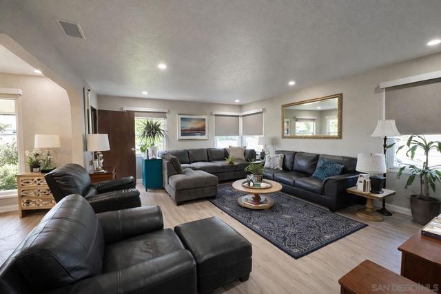 2905 Buena Vista Avenue, Lemon Grove, CA 91945