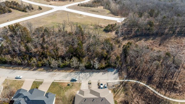 1617 NOTTING HILL DRIVE, Jefferson City, MO 65109