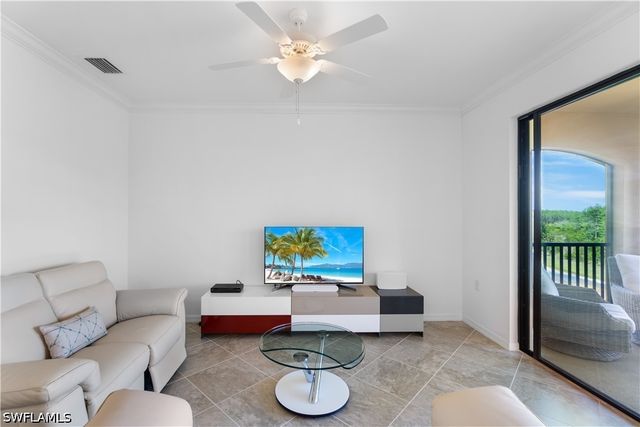 9596 Trevi CT 5442, Naples, FL 34113