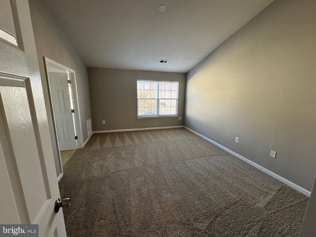 14190 HUNTERS RUN WAY, Gainesville, VA 20155