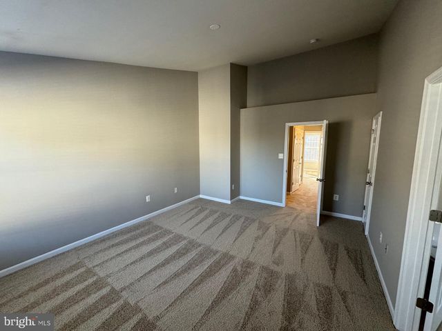14190 HUNTERS RUN WAY, Gainesville, VA 20155