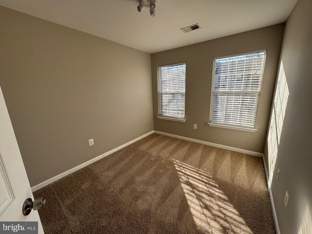 14190 HUNTERS RUN WAY, Gainesville, VA 20155