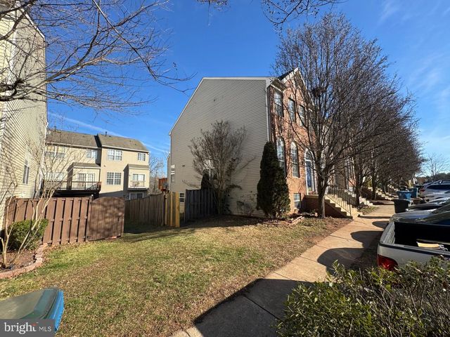 14190 HUNTERS RUN WAY, Gainesville, VA 20155