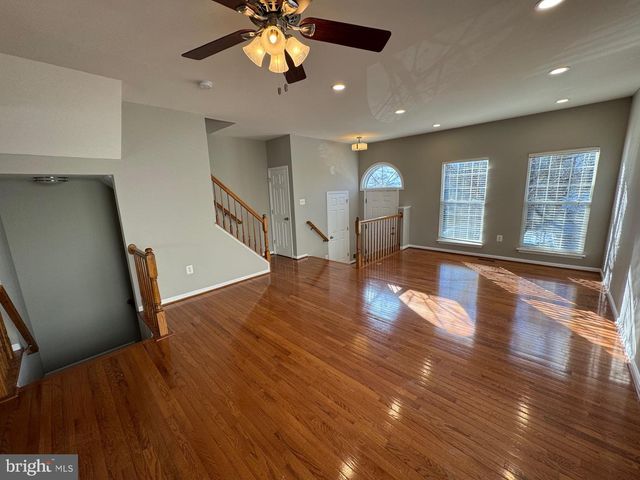 14190 HUNTERS RUN WAY, Gainesville, VA 20155
