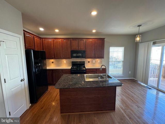 14190 HUNTERS RUN WAY, Gainesville, VA 20155