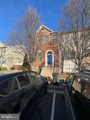 14190 HUNTERS RUN WAY, Gainesville, VA 20155