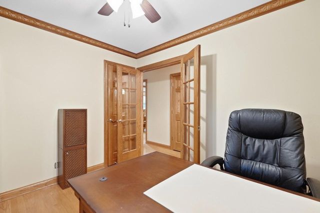 6665 S 20th STREET, Oak Creek, WI 53154