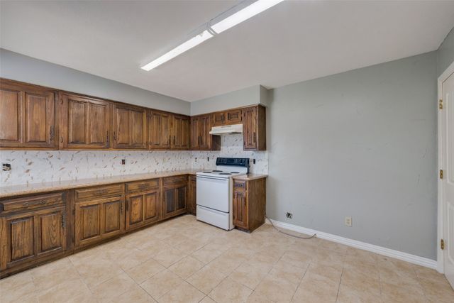209 N Saint Johns Drive, Richardson, TX 75081