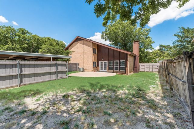 209 N Saint Johns Drive, Richardson, TX 75081