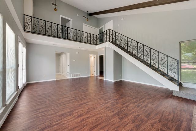 209 N Saint Johns Drive, Richardson, TX 75081
