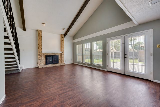 209 N Saint Johns Drive, Richardson, TX 75081
