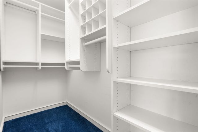 16 Livermore Lane, Weston, MA 02493