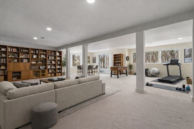 16 Livermore Lane, Weston, MA 02493