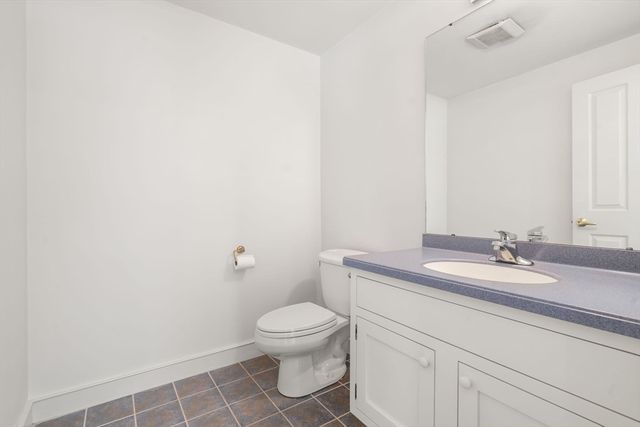 16 Livermore Lane, Weston, MA 02493