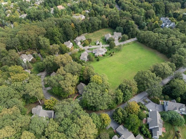 16 Livermore Lane, Weston, MA 02493