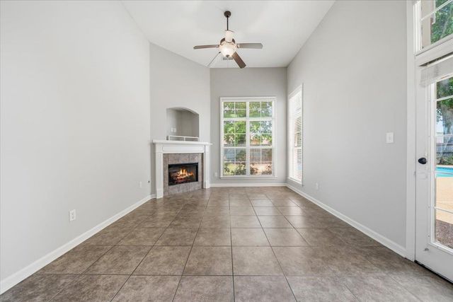 12016 CRANSTON DR, Arlington, TN 38002