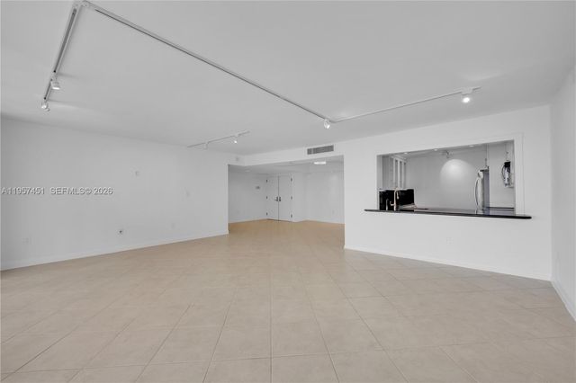 2 Grove Isle Dr B907, Miami, FL 33133