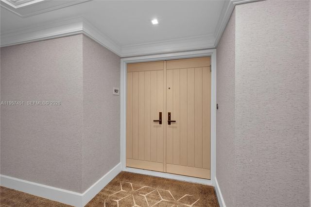 2 Grove Isle Dr B907, Miami, FL 33133