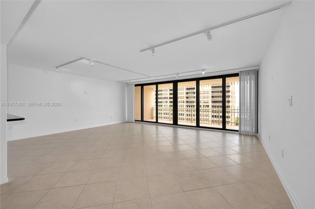 2 Grove Isle Dr B907, Miami, FL 33133