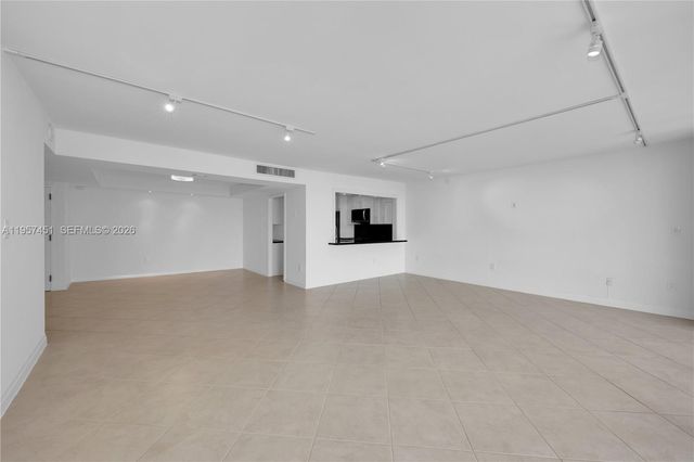 2 Grove Isle Dr B907, Miami, FL 33133