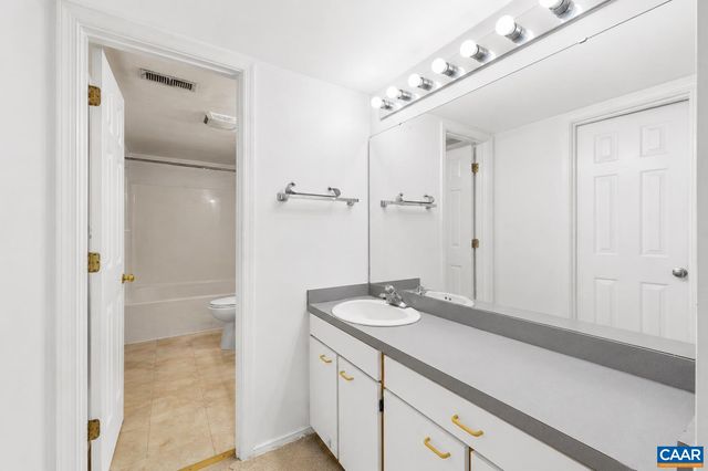 1250 CLIFDEN GREENE, Charlottesville, VA 22903