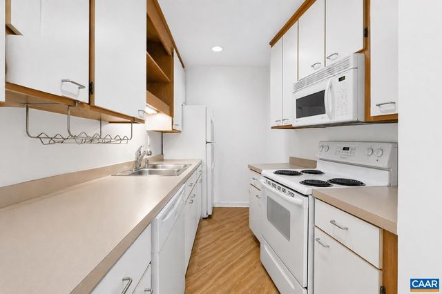 1250 CLIFDEN GREENE, Charlottesville, VA 22903